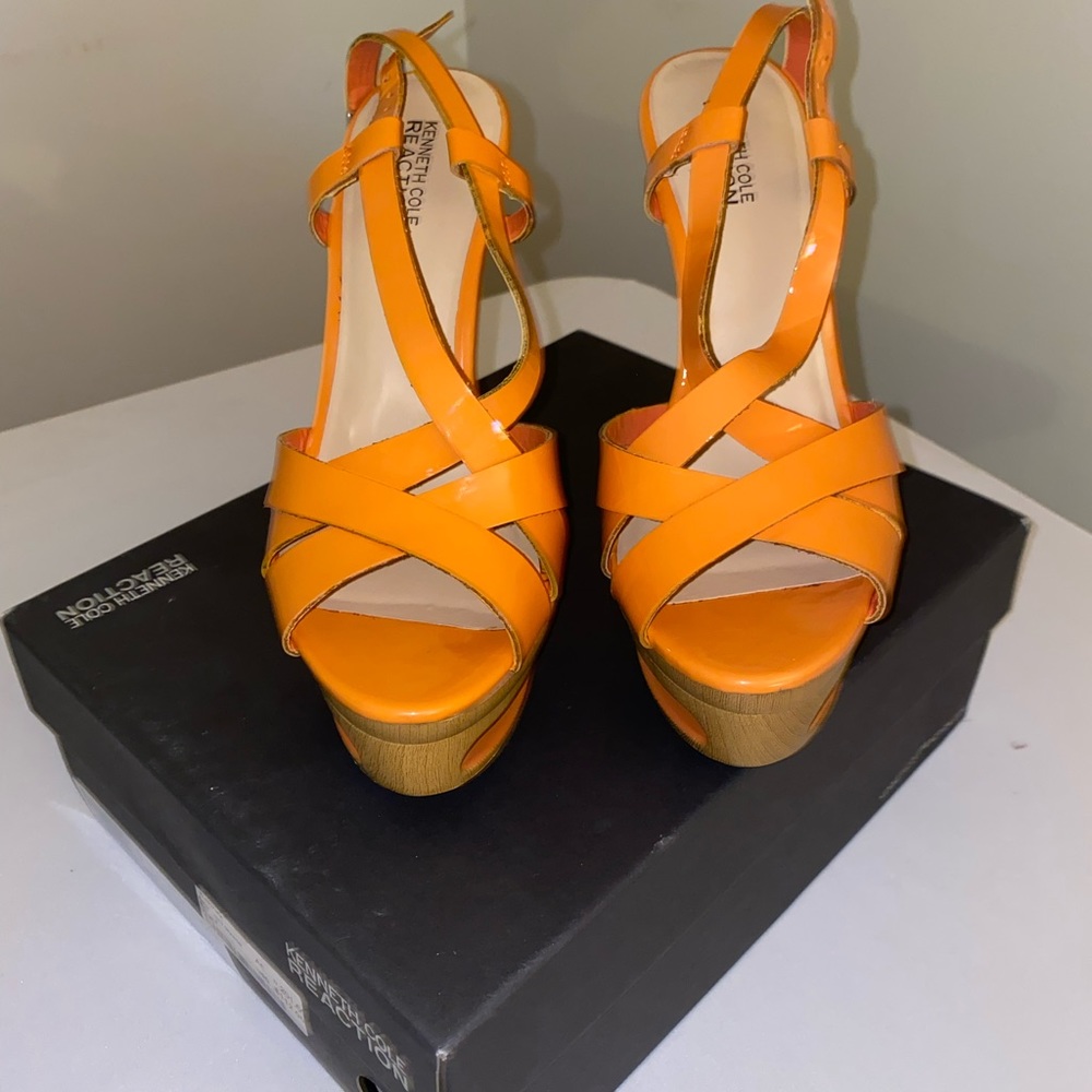 Kenneth Cole Reaction Orange Patent 5.5 inch heel with 1.5 platform